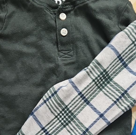 ☘️3/$15☘️ Children's Place - Baby Pajama Sets - Picture 3 of 4